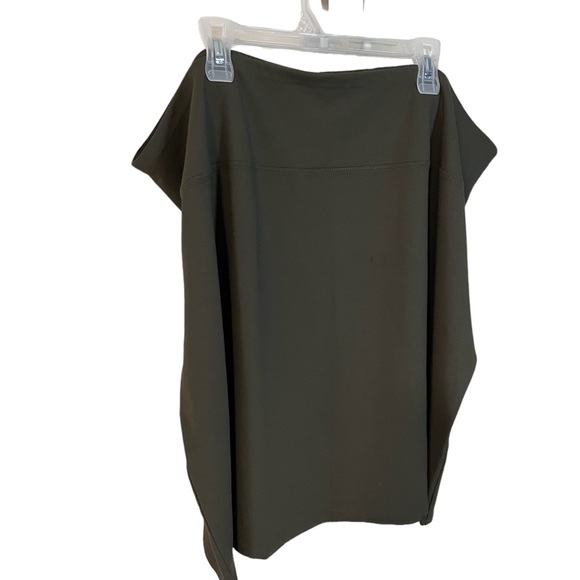 A green skirt by J.Jill in size 4X - Picture 2 of 5